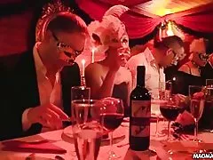 Магма фільм фетиш свінгер партії